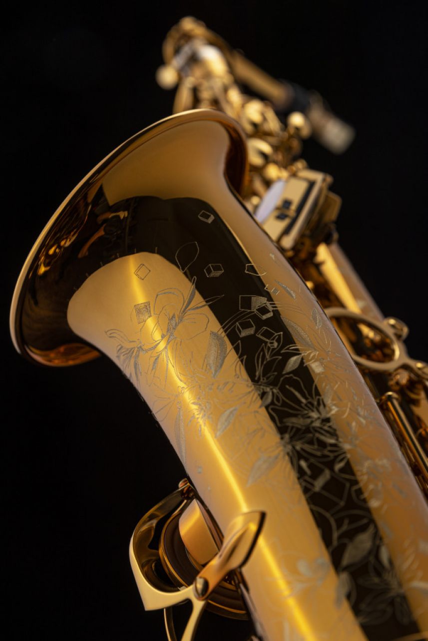 Selmer Supreme Alto Sax - Dark Gold Lacquer