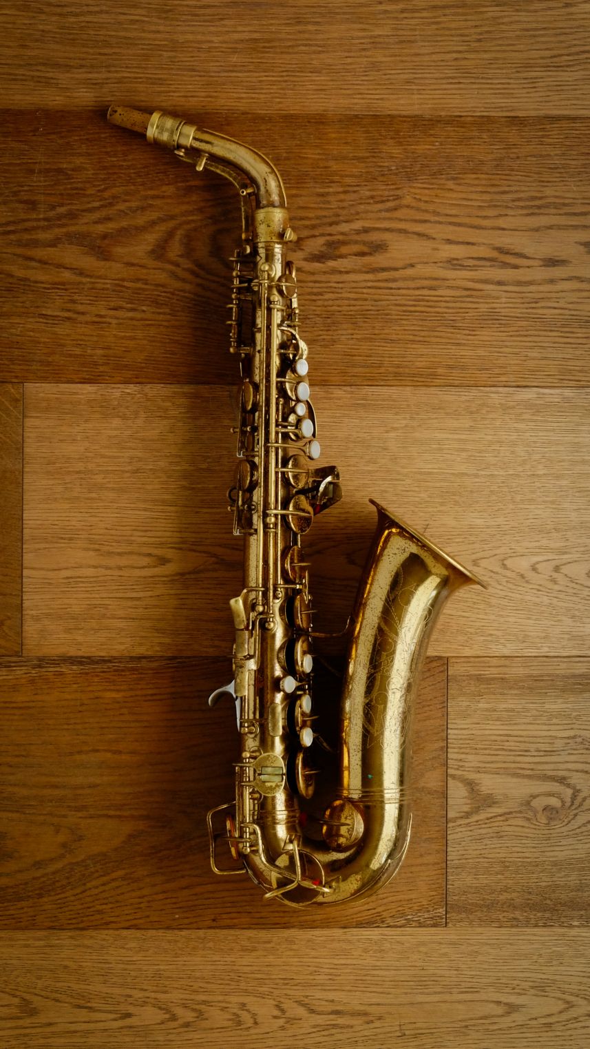 (Used) Conn Transitional 6M Alto Sax circa.1935