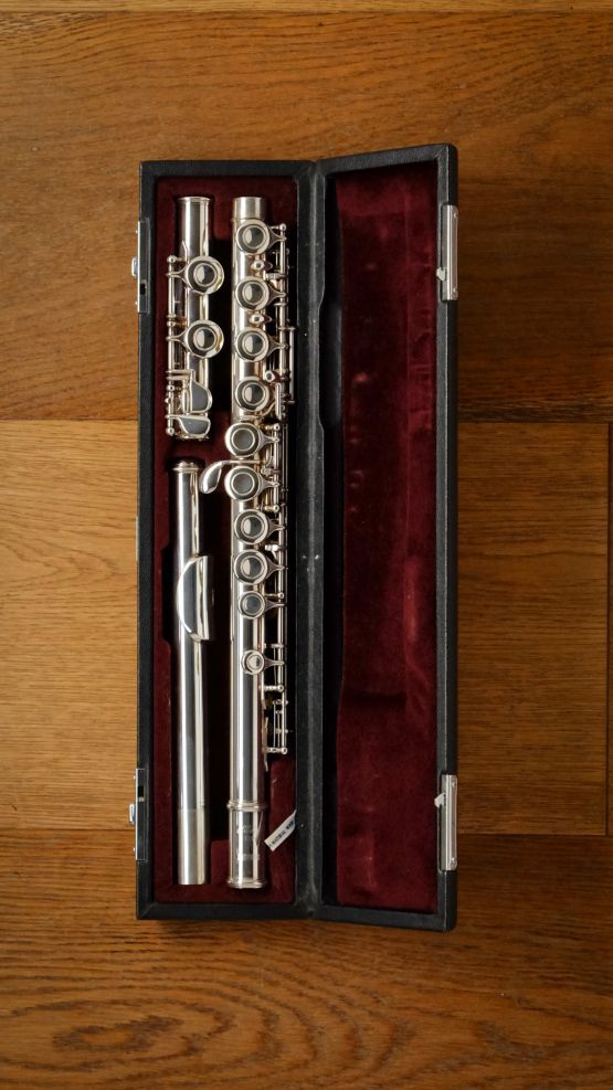(Used) Yamaha YFL411 Flute image